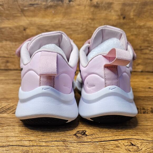 Nike Star Runner Pink Slip on running sneaker size 13 child. - Picture 6 of 8